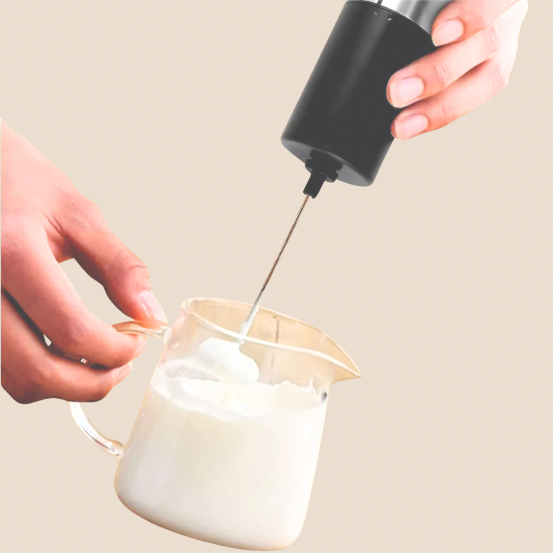 Espumador/ mezclador de leche eléctrico